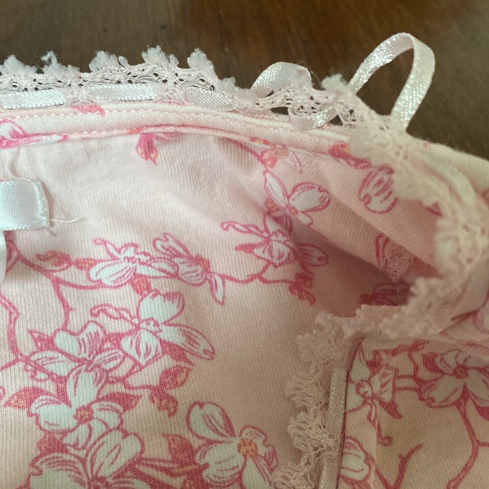 02:06 - 3/$25 Bundle Only PINK K floral night gown - Picture 8 of 15